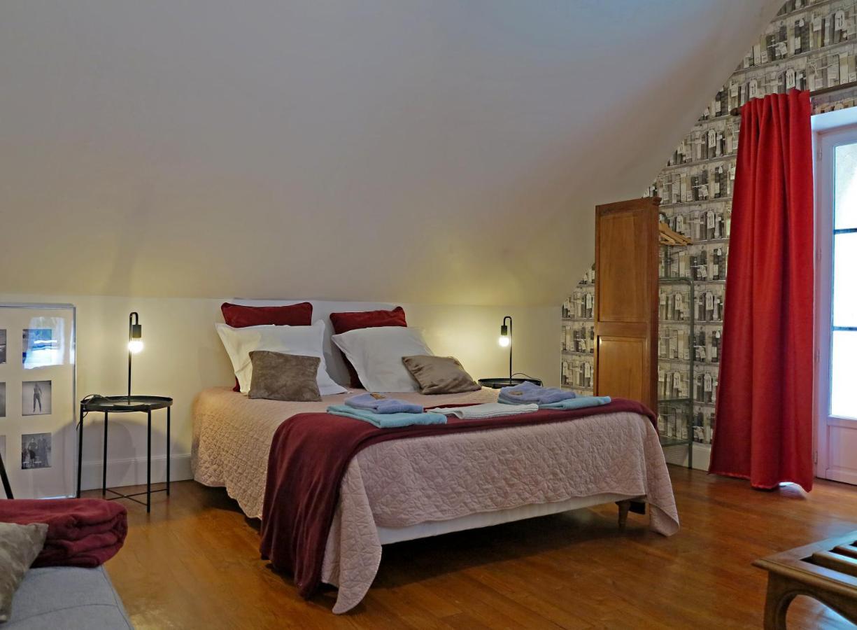 Bed and Breakfast La Ferme De La Fosse Dionne Tonnerre Exterior foto