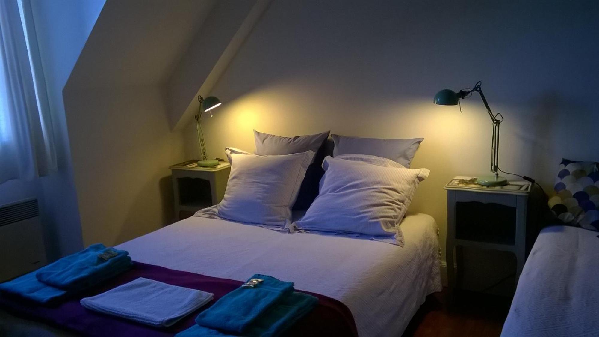Bed and Breakfast La Ferme De La Fosse Dionne Tonnerre Exterior foto